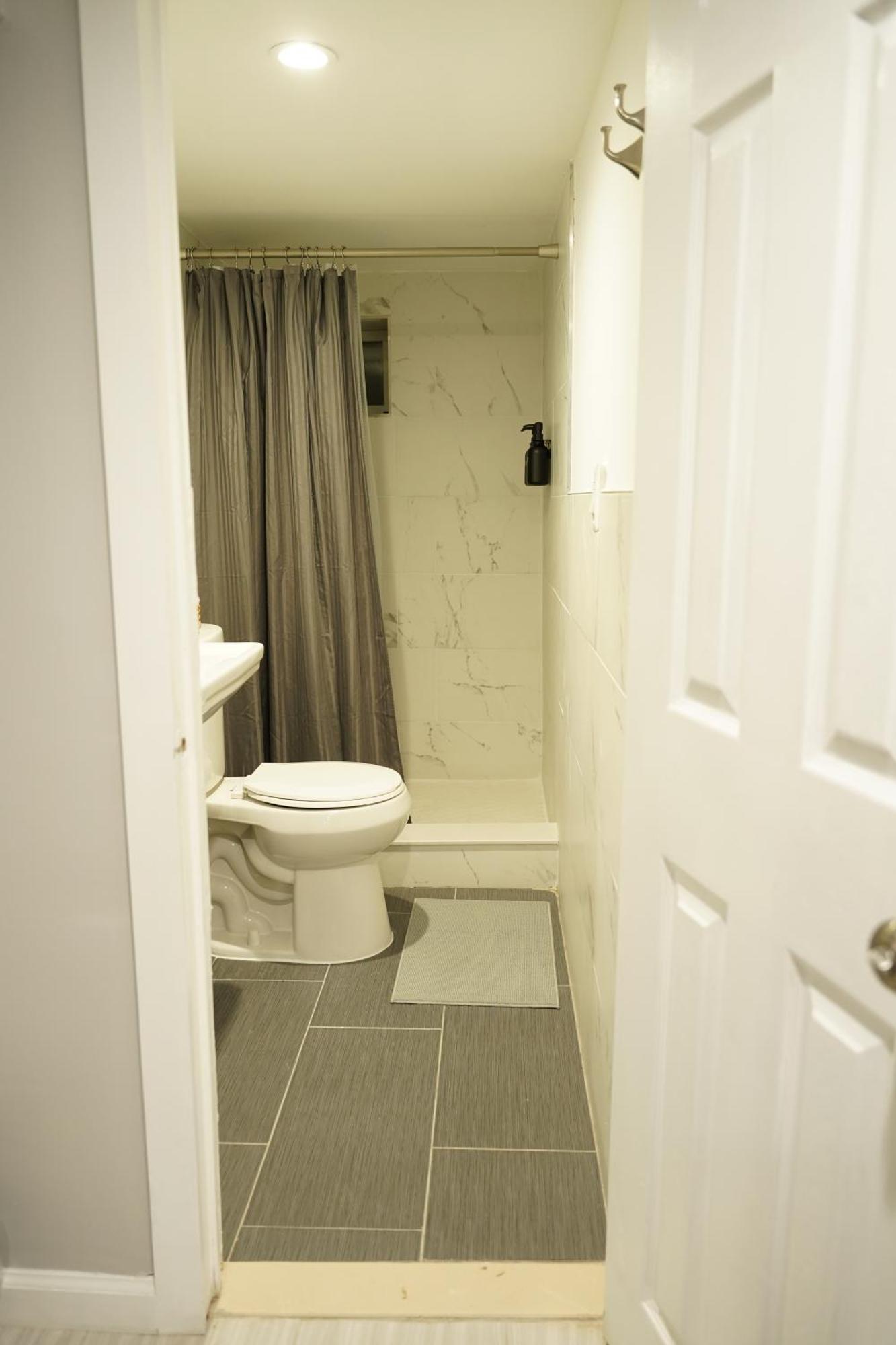 Cozy 2 Bedroom In A Lovely Forest Hills Neighborhood Nova Iorque Exterior foto